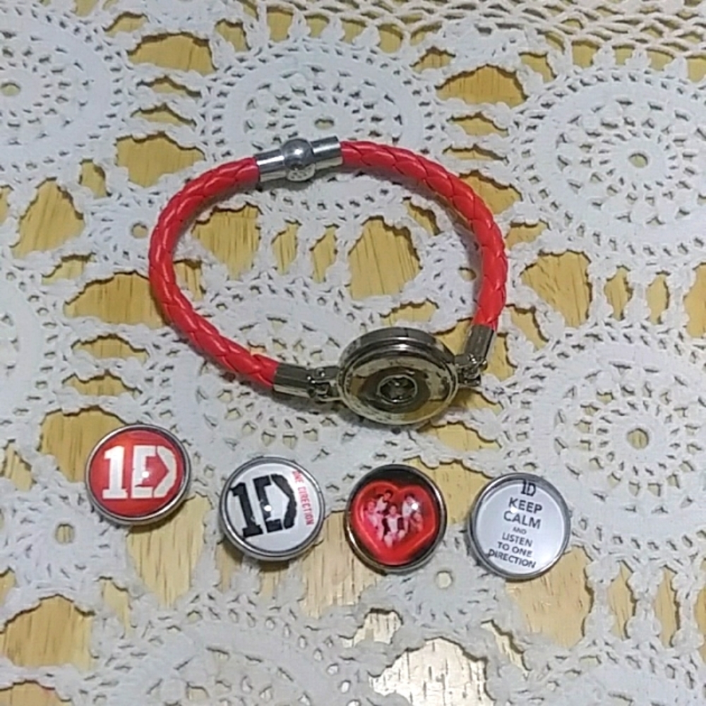 K-Pop Snap Buttons 1D with snap bracelet